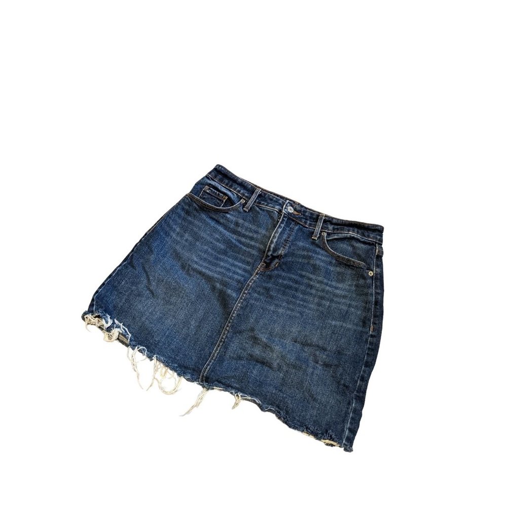 Old Navy Size 10 Distressed Dark Denim Mini Skirt